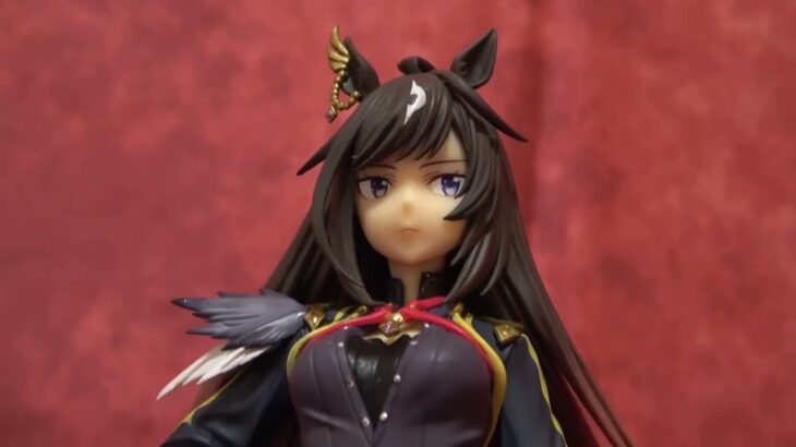 【フィギュア紹介】ウマ娘の一番くじのA賞「ドゥラメンテ」見ていきます。